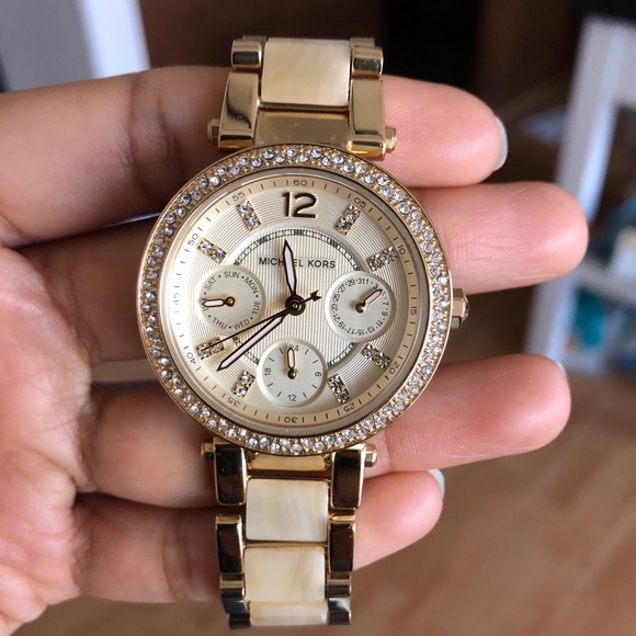 NEW Michael Kors Bezel gold- tone watch